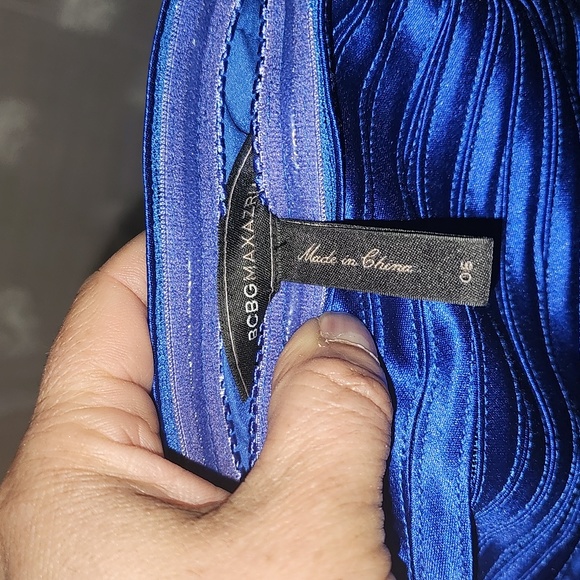 BCBGMAXXZARIA Blue bandage dress - Picture 5 of 6